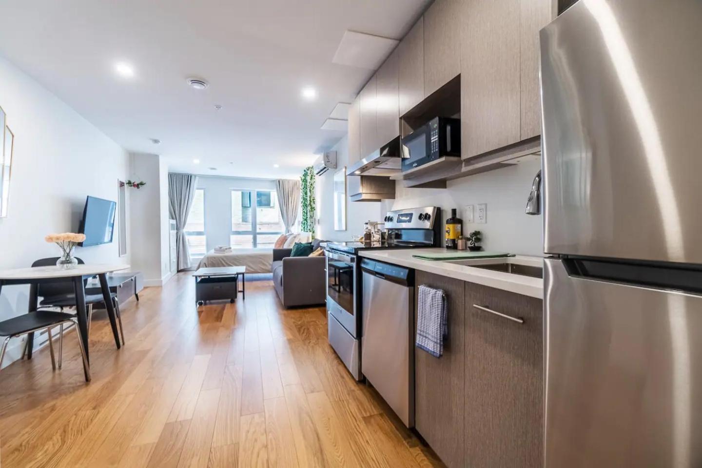 Rozenhaus Montreal Hotel Экстерьер фото