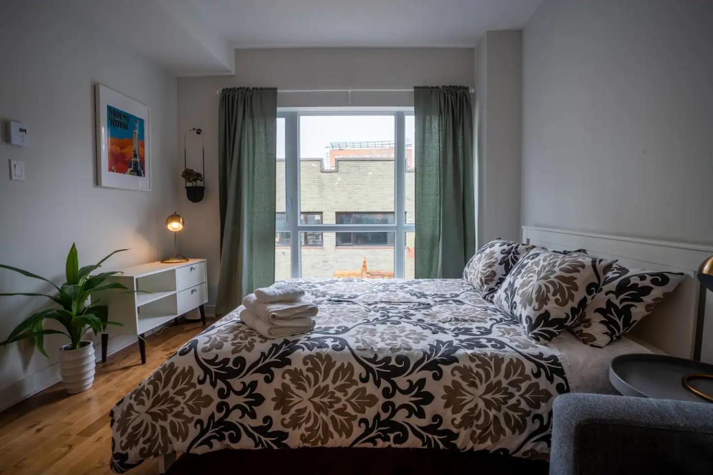 Rozenhaus Montreal Hotel Экстерьер фото