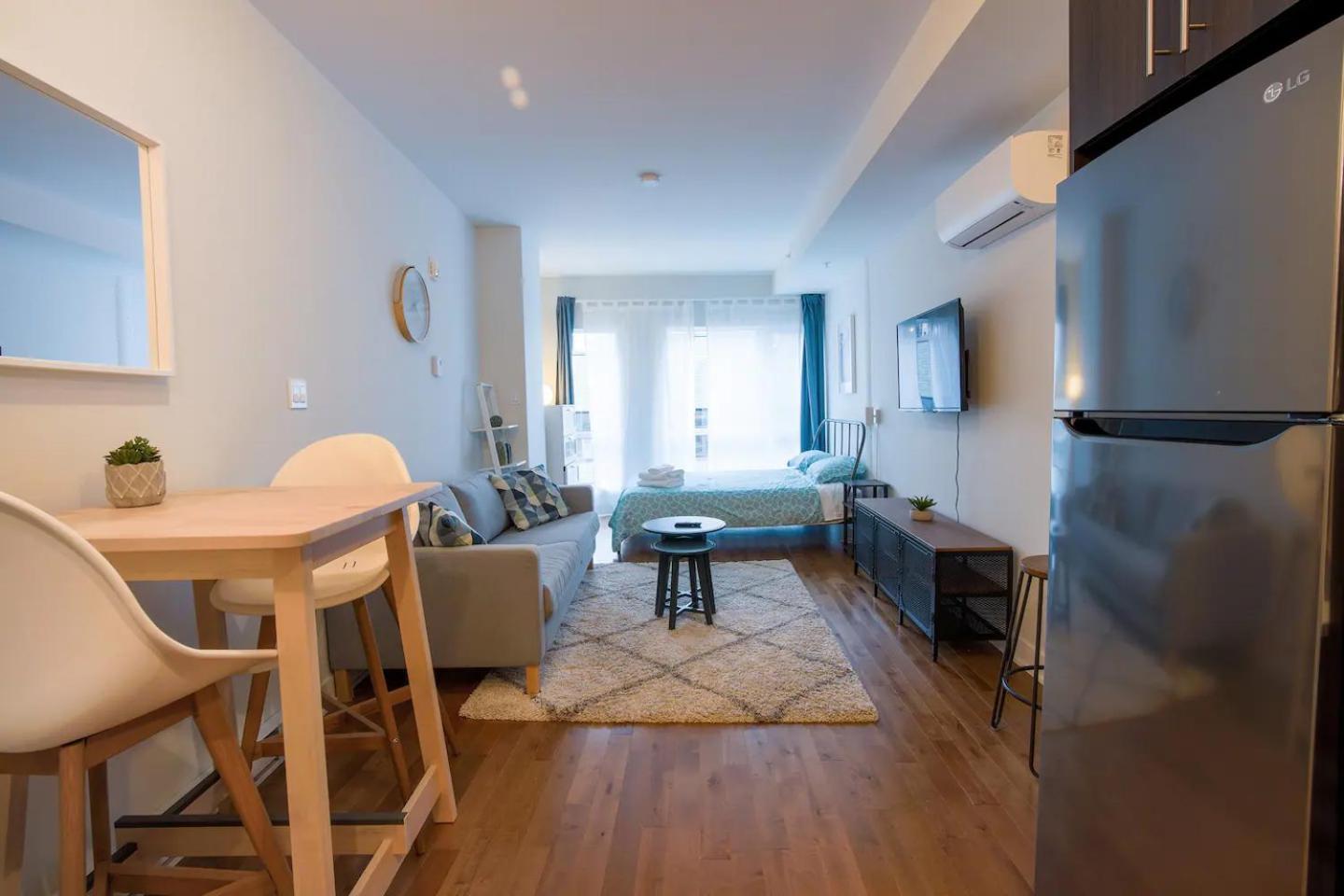 Rozenhaus Montreal Hotel Экстерьер фото